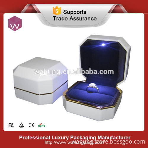high lacquer finish led jewelry box for ring